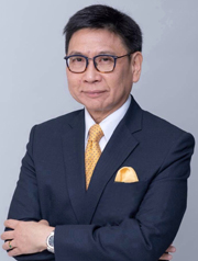 นายกุลิศ  สมบัติศิริ